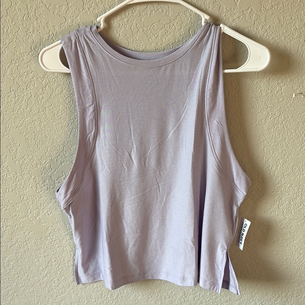 Old Navy Active Lavender Crop Muscle Tank Top with side slits  XS Petite